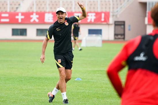 添女领导添到高潮了